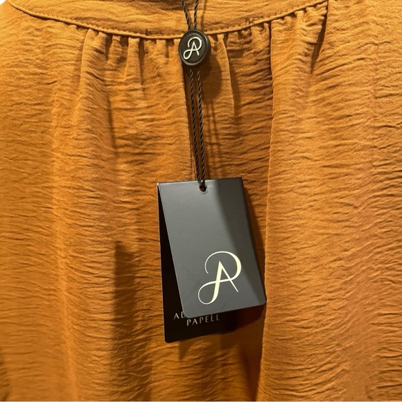 ADRIANNA PAPELL Terracotta Flutter Sleeve Blouse NWT 1X - Picture 11 of 12